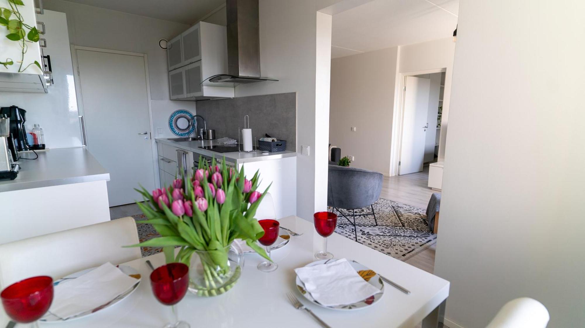 Spacious 68M2 Apartment With Fabulous Forest View And Aircon Järvenpää Exterior foto